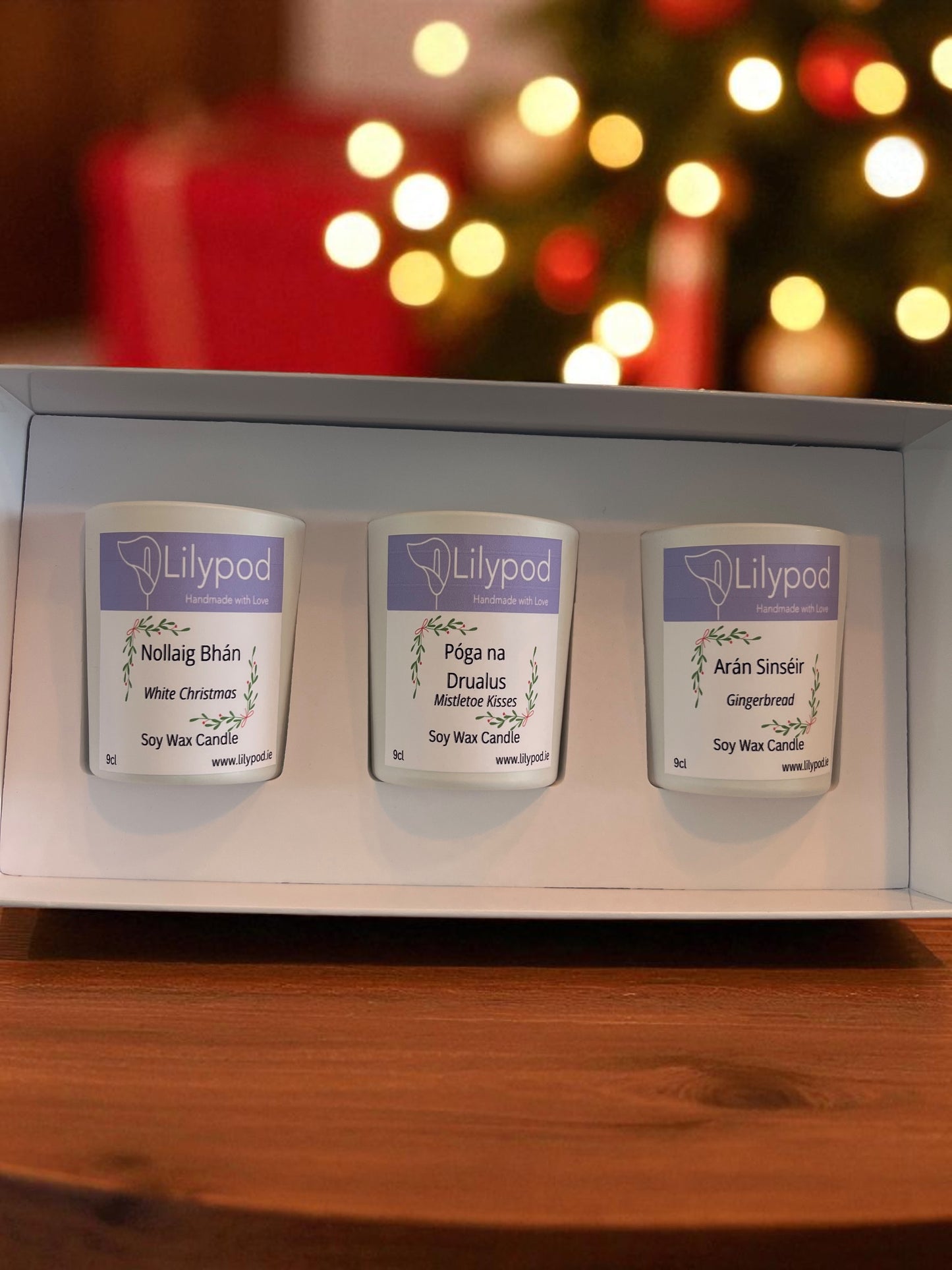 Bosca Bronntanais Coinneal Nollag - Christmas Candle Gift Box