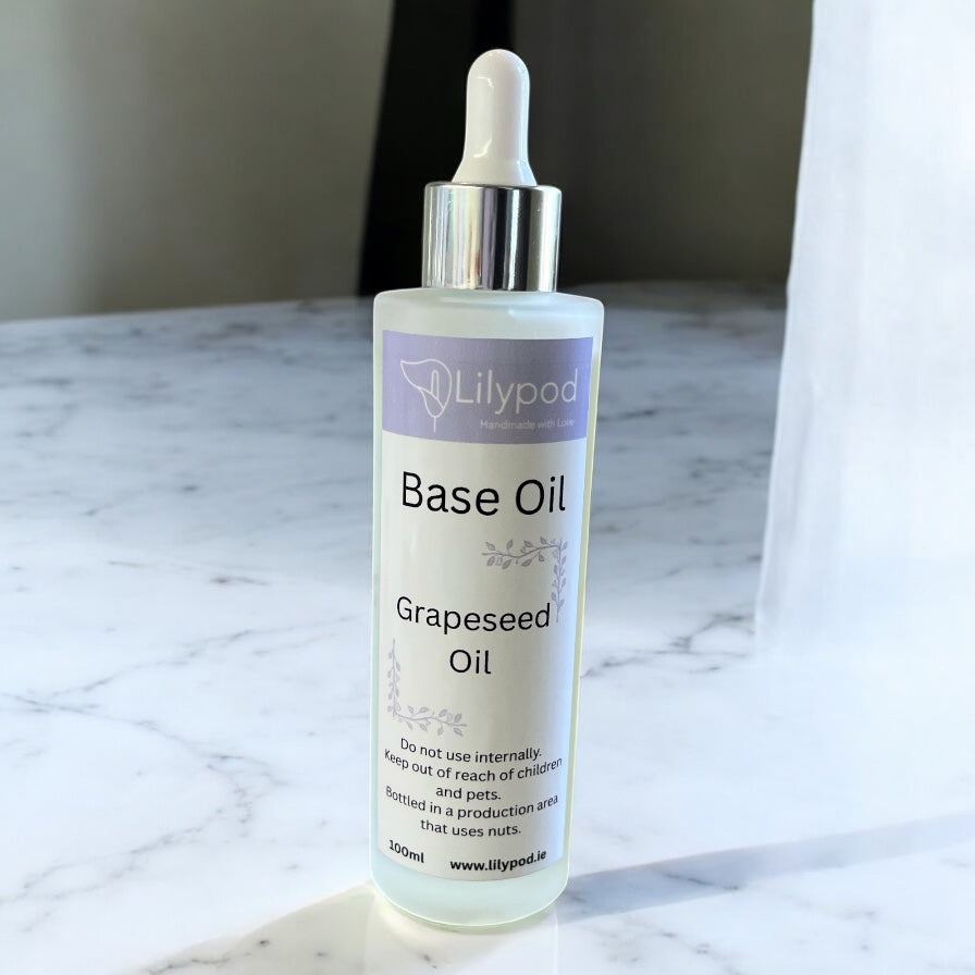 #grapeseedoil #baseoil #carrieroil #grapeseedoilireland #lilypod #lilypodofficial #womanowned #notonamazon #smallbatch #waterfordbusiness 