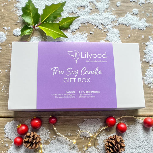 Bosca Bronntanais Coinneal Nollag - Christmas Candle Gift Box