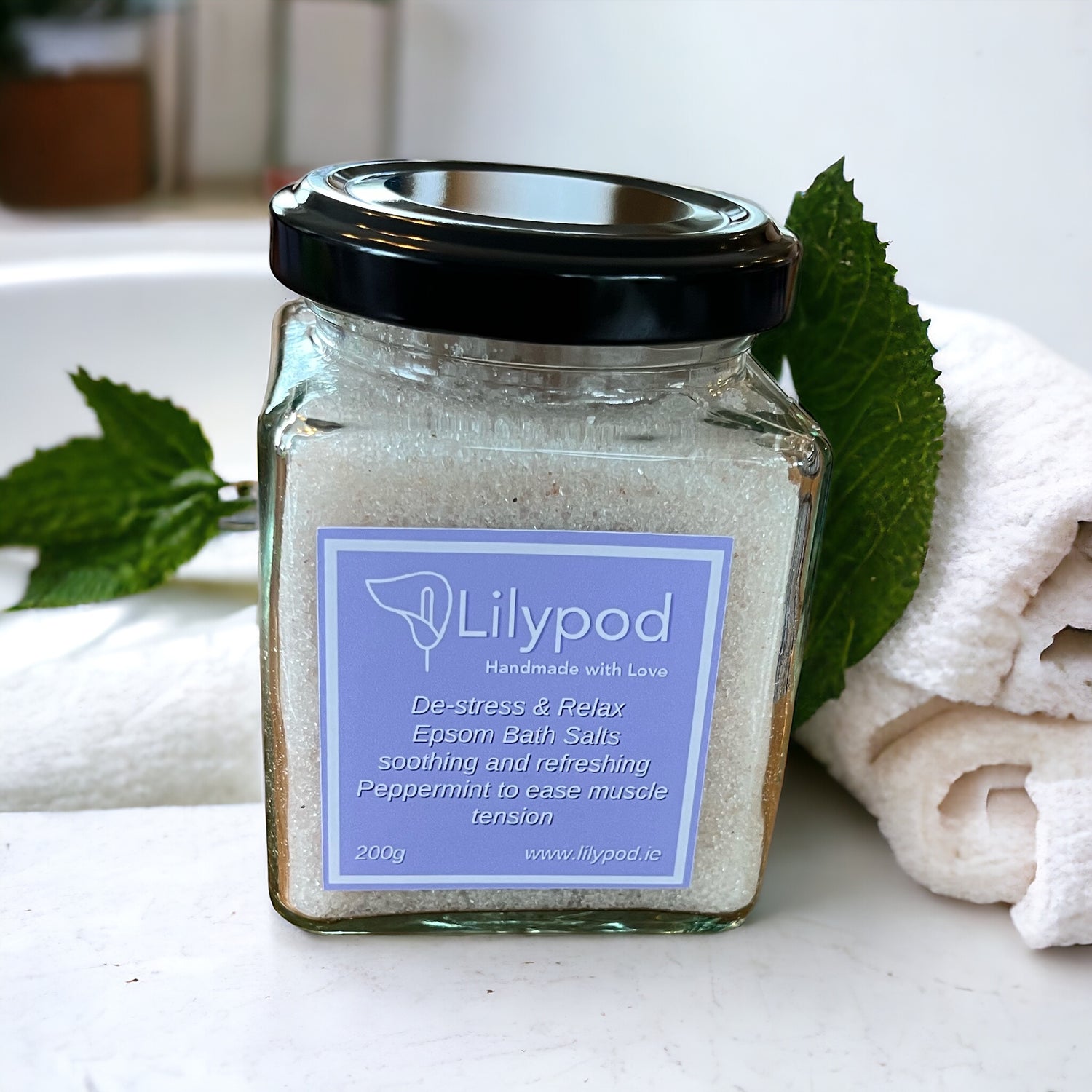 #bathsalt #peppermint #de-stress #handmade #lilypod #lilypodofficial #soothemuscles #relax #handmadeinireland #handmadeinwestwaterford #womanowned