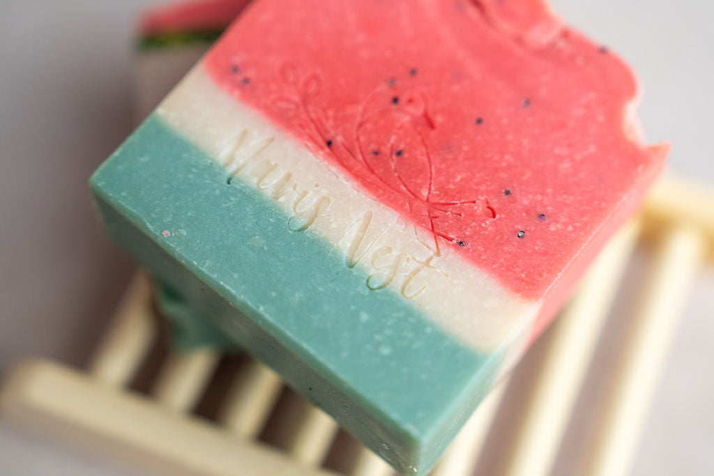 MelonCollie - Summer Scrubbing Soap