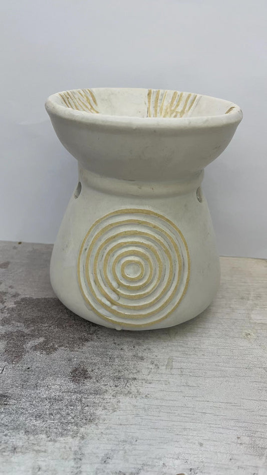 Elemental Natural Large Wax / Essential Oil Warmer - Ivory